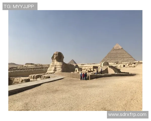 探索埃斯特旺的魅力与历史深度，揭示这座城市的独特文化与风土人情