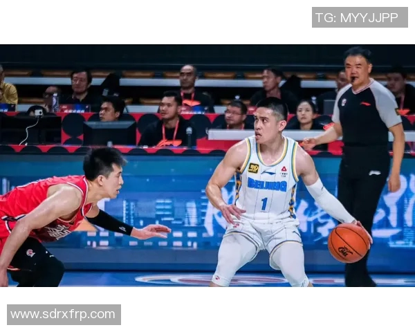 郭艾伦带领中国男篮再创辉煌助力球队冲击国际赛场新高峰 郭艾伦带领中国男篮再创辉煌助力球队冲击国际赛场新高峰