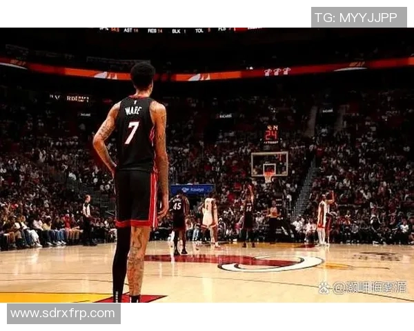 76人对阵热火精彩在线直播全程回顾与赛后分析尽在此处 76人对阵热火精彩在线直播全程回顾与赛后分析尽在此处