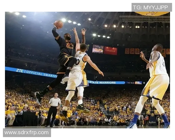 2017年NBA总决赛骑士与勇士精彩对决赛程回顾与分析 2017年NBA总决赛骑士与勇士精彩对决赛程回顾与分析