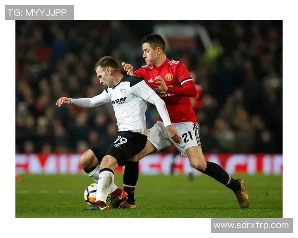 什鲁斯与布城的激烈对决揭示英甲联赛的竞争魅力与球队实力较量 什鲁斯与布城的激烈对决揭示英甲联赛的竞争魅力与球队实力较量