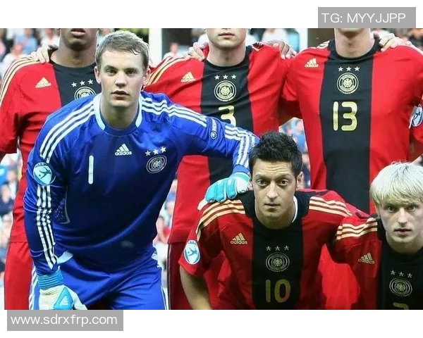 德意志战车与高卢雄鸡的激烈对决揭示足球背后的文化碰撞与激情 德意志战车与高卢雄鸡的激烈对决揭示足球背后的文化碰撞与激情