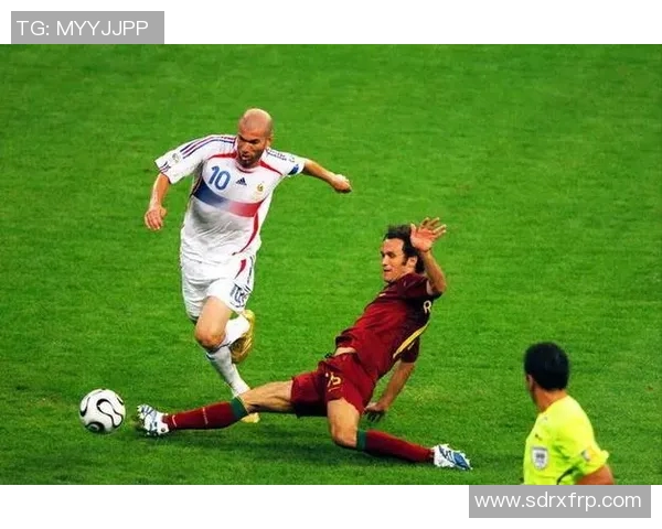 葡萄牙与法国的对决齐达内的传奇时刻与足球的激情碰撞