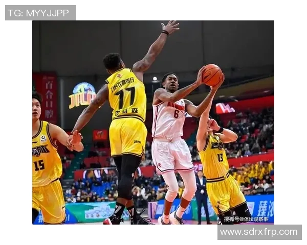 马尚布鲁克斯的篮球之路：从新秀到明星球员的成长历程与成就分析