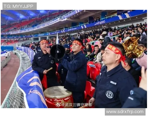 武汉足球队灵活战术解析与球队发展新思路探讨